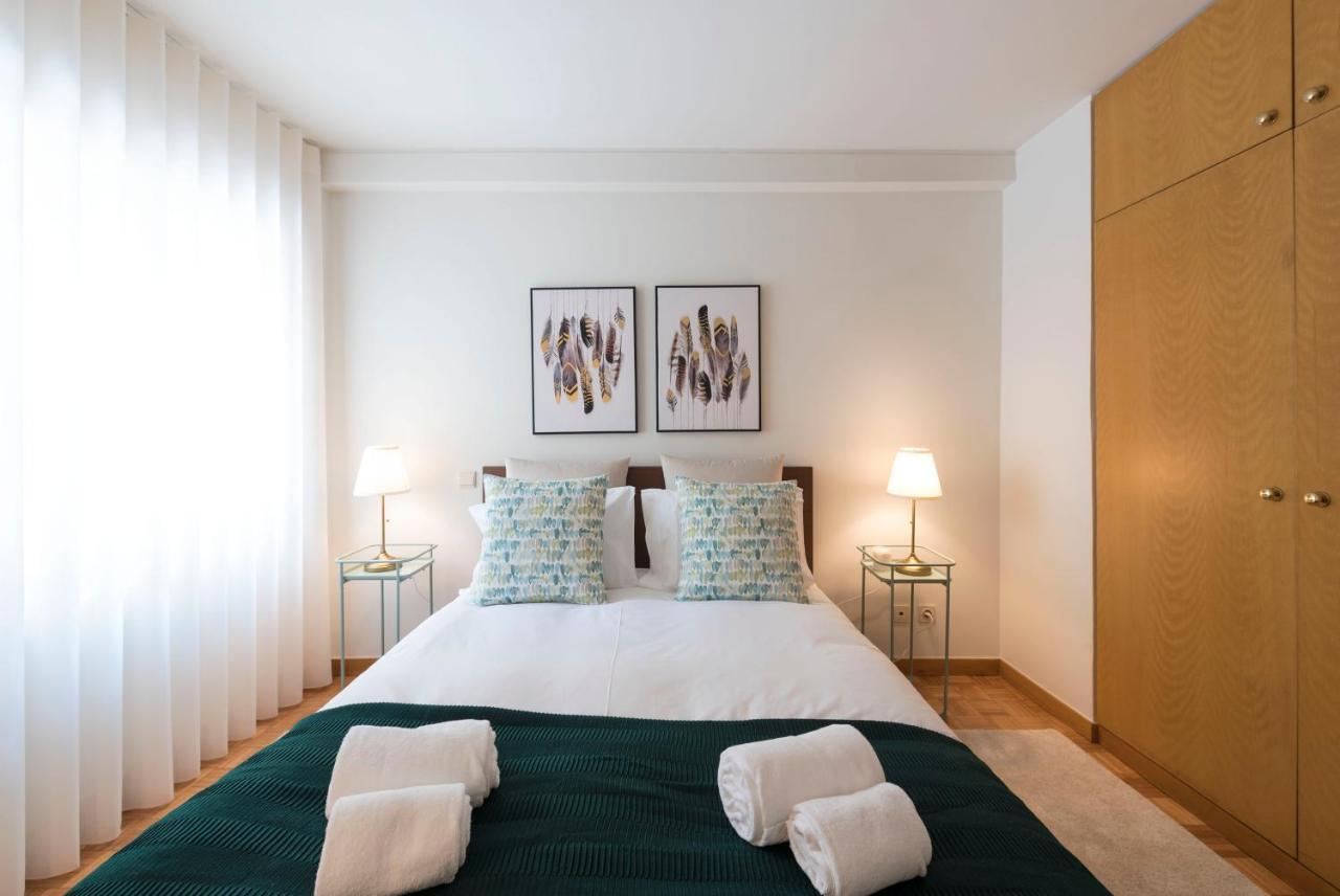 Rua De Camoes Apartment ปอร์โต ภายนอก รูปภาพ