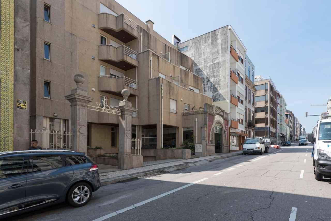 Rua De Camoes Apartment ปอร์โต ภายนอก รูปภาพ