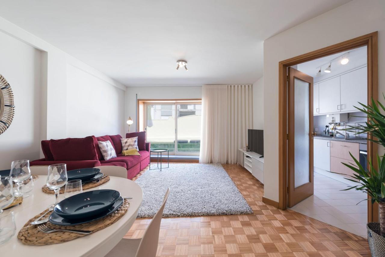 Rua De Camoes Apartment ปอร์โต ภายนอก รูปภาพ